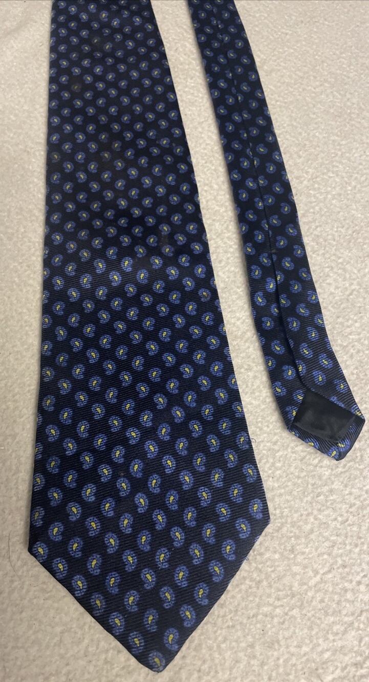 Brooks Brothers Makers Navy Blue Paisley Silk Tie Mens Handcrafted USA Vintage